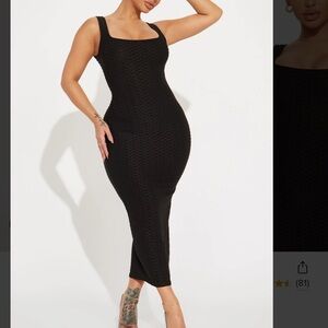 *NWT* Dani Textured Midi Dress-Black
